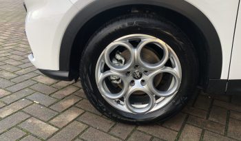 Alfa Romeo Tonale 1.6 M-Jet TCT 130cv Sprint completo